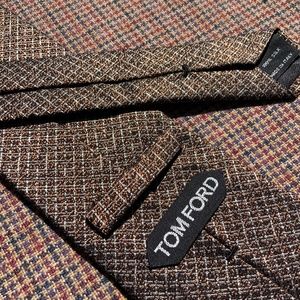 TOM FORD Brown Bronze Woven Tie Retail $250 Silk Handmade in Italy